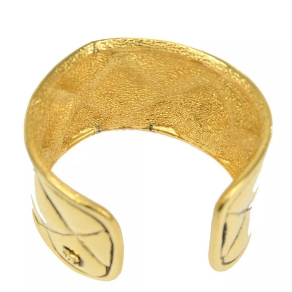 CHANEL CC Logo Matelasse Bangle Bracelet GHW France Accessory - Picture 5 of 14
